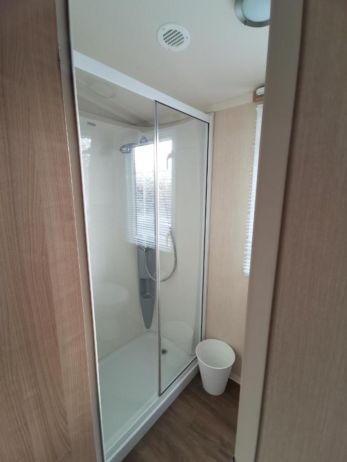 Beautiful Caravan Near Edinburgh Nr 14 Port Seton Exteriör bild